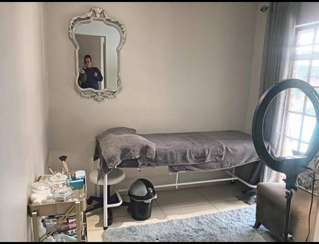 3 BEDROOM HOUSE FOR SALE IN SUNWARD PARK